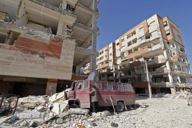 at least four people were killed and 120 injured tuesday in a 4 9 magnitude earthquake that hit iran s northeastern city of kashmar state media reported afp file at least four people were killed and 120 injured tuesday in a 4 9 magnitude earthquake that hit iran s northeastern city of kashmar state media reported afp file