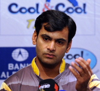 cricket pacers a concern for pakistan captain hafeez