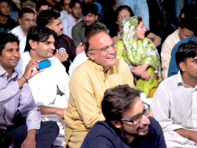 musical evening scion of sham churasi enthralls audience with traditional numbers musical evening scion of sham churasi enthralls audience with traditional numbers