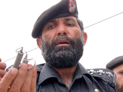 a hero falls bomb squad veteran felled by terror act