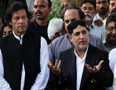 only rehman malik sees foreign hand in balochistan akhtar mengal only rehman malik sees foreign hand in balochistan akhtar mengal