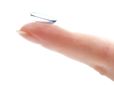 can contact lenses damage your eyes