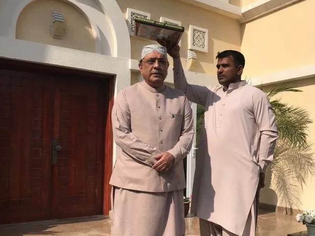 ppp co chairman asif zardari ahead of leaving for karachi photo express ppp co chairman asif zardari ahead of leaving for karachi photo express