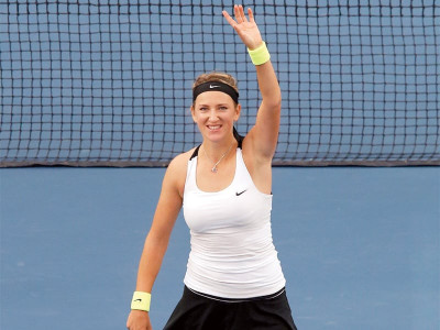 china open azarenka sharapova reach beijing s quarters