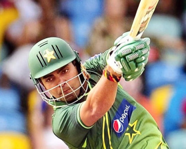 umar akmal fined 50 match fee for offensive umpire snub umar akmal fined 50 match fee for offensive umpire snub