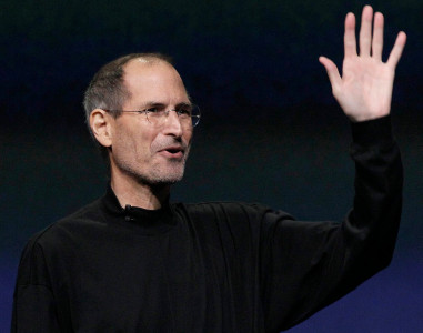 apple marks anniversary of steve jobs death
