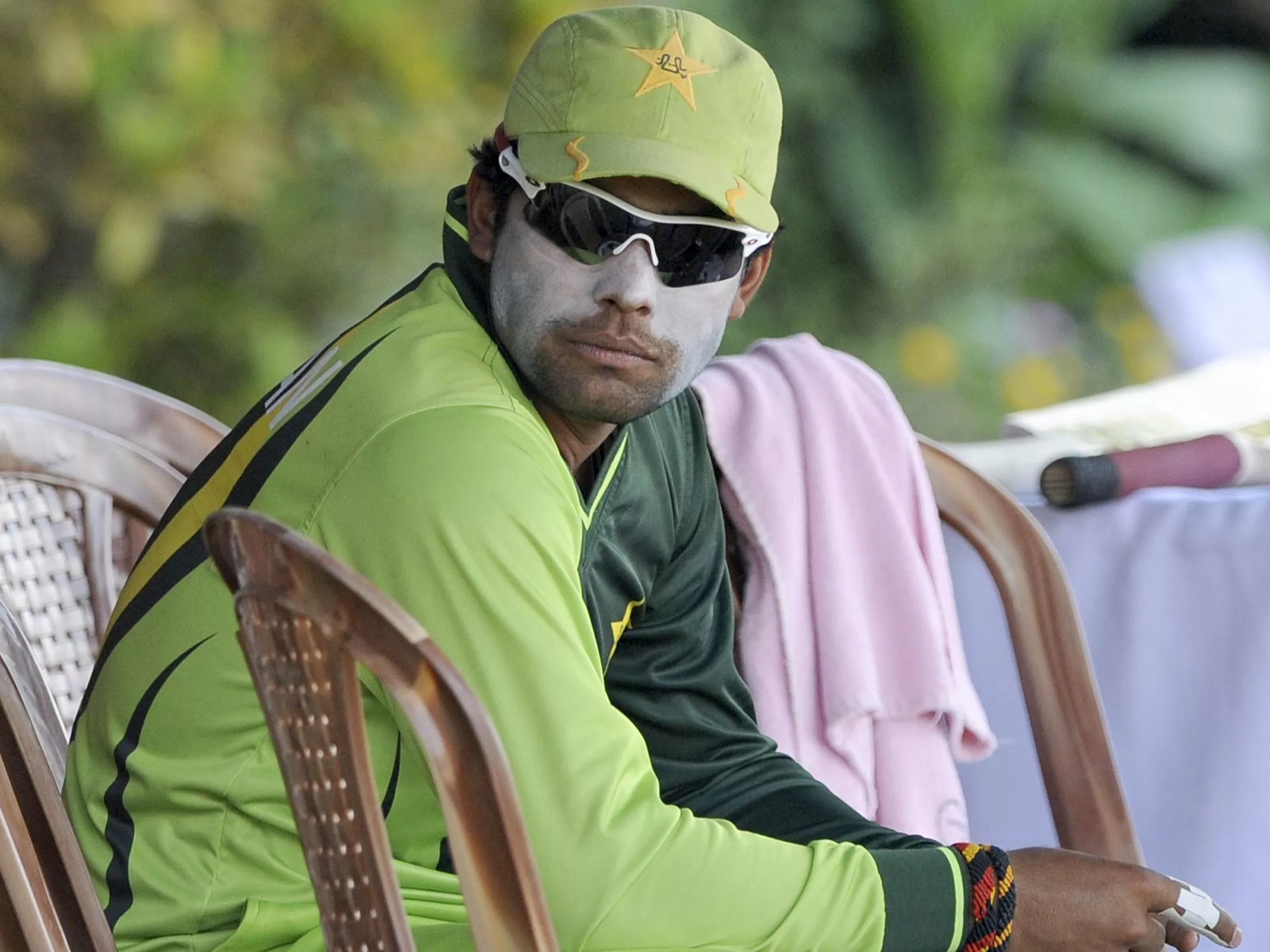 fbr imposes rs7 589 million income tax on cricketer umar akmal fbr imposes rs7 589 million income tax on cricketer umar akmal