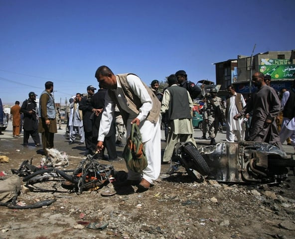 balochistan violence blast at police checkpost kills boy injures 15 others balochistan violence blast at police checkpost kills boy injures 15 others