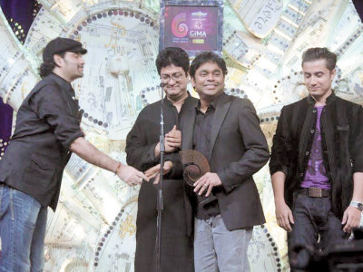 ali zafar gears up for next b town flick