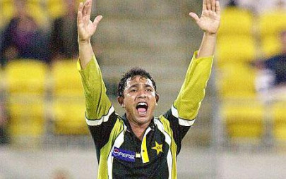 champions league t20 all round mahmood helps auckland qualify