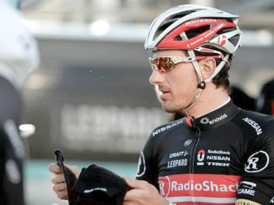 cycling cancellara considers leaving radioshack cycling cancellara considers leaving radioshack