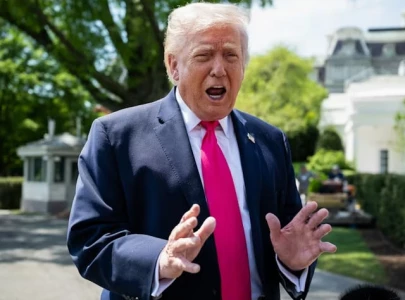 trump pours cold water on iran s new peace attempt