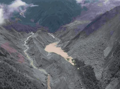 nepal china resume flood rescue