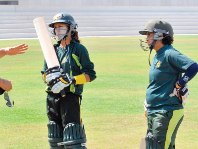women s t20 asia cup our players struggle with the run rate says coach
