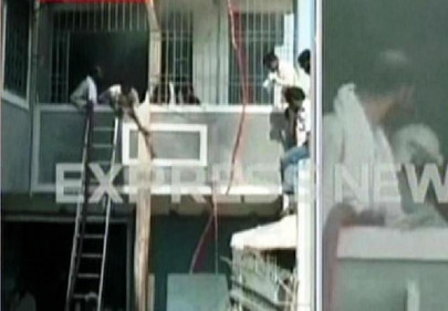 fire breaks out in new karachi towel factory fire breaks out in new karachi towel factory