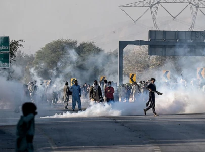 security sources dispute hospital reports of pti protester deaths