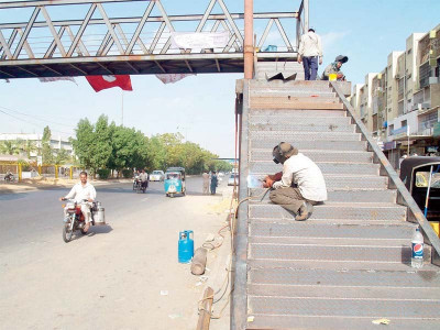 pedestrian bridges to nowhere dot karachi a city where cars are king pedestrian bridges to nowhere dot karachi a city where cars are king