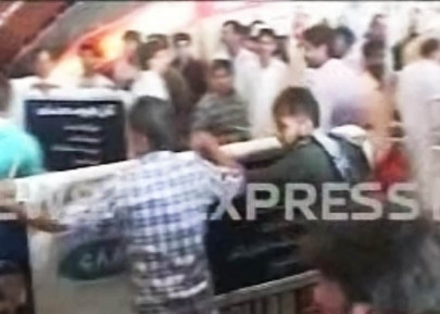 three injured as ppp workers turn violent at lahore airport
