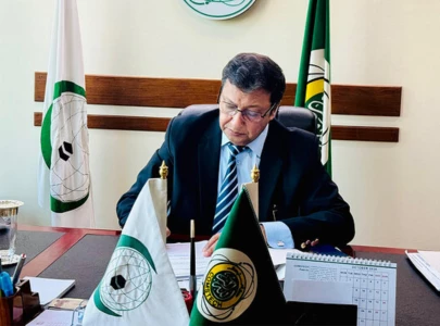 pakistani scientist receives sheikh zayed international award for medicine pakistani scientist receives sheikh zayed international award for medicine