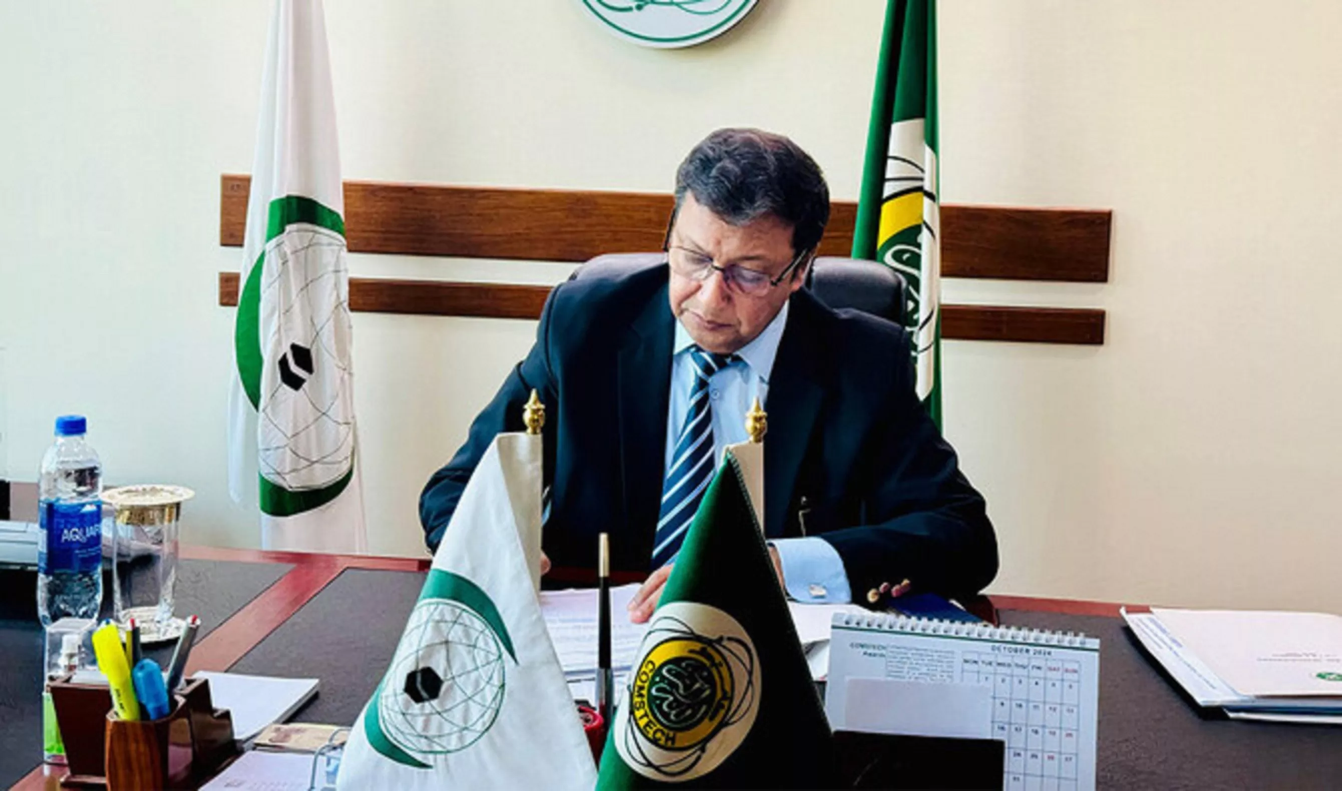 pakistani scientist receives sheikh zayed international award for medicine pakistani scientist receives sheikh zayed international award for medicine