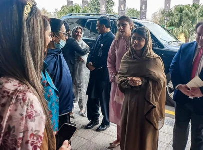 malala yousafzai overwhelmed to be back in pakistan for education summit malala yousafzai overwhelmed to be back in pakistan for education summit