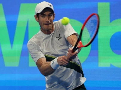 murray advances in doha with marathon win over zverev