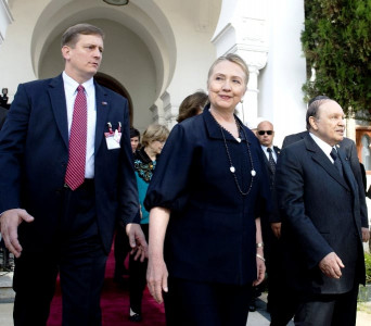 clinton arrives in bosnia at start of her balkans tour