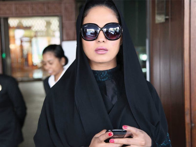 have you seen veena wears a burqa in mumbai