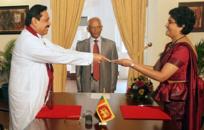 sri lanka ruling party mps move to impeach top judge