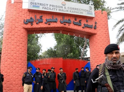 inmate escapes from malir jail during marka e haq event