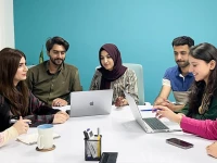 five month it internships offered