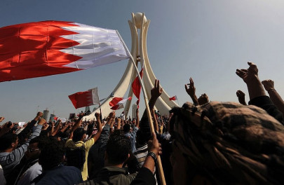 bahrain revokes citizenship of 31 shia activists