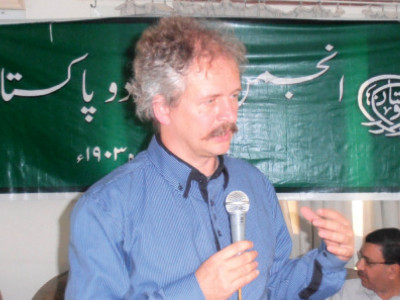 pakistan could become an example for tolerance between different linguistic groups