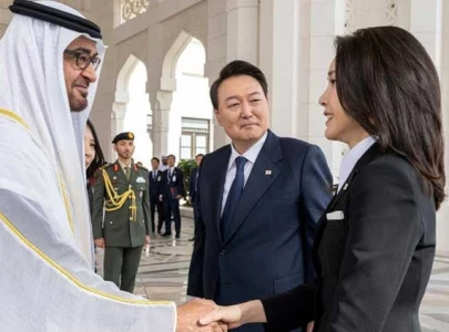 uae pledges to invest 30 billion in south korea president s office says
