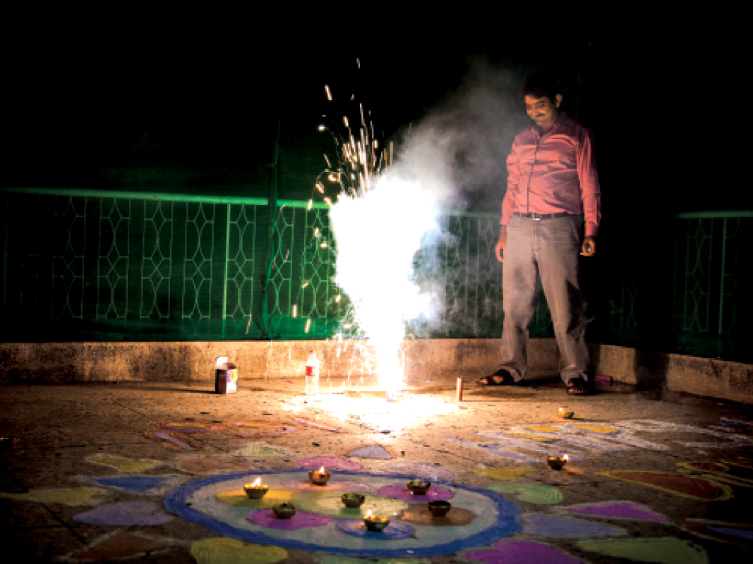 without a single temple to go to hindus in islamabad celebrate diwali