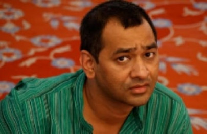 pakistani artist picked by deutsche bank as their artist of the year