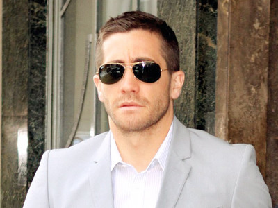 jake gyllenhaal leads supernatural romance from shyamalan sparks
