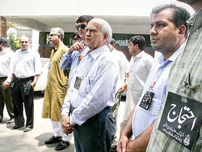 officials wrangle over hiring of teachers officials wrangle over hiring of teachers