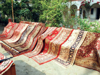fibbing away carpets worth rs38 million recovered after robbery fibbing away carpets worth rs38 million recovered after robbery