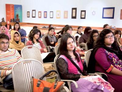 islamic ornamentation from uninitiated to masters of intricate patterns in eight days islamic ornamentation from uninitiated to masters of intricate patterns in eight days