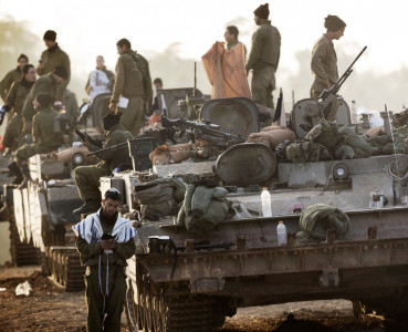 israel army leaflet warns gaza residents to leave homes