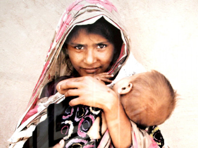 photography exhibit focusing on the vulnerable side of life