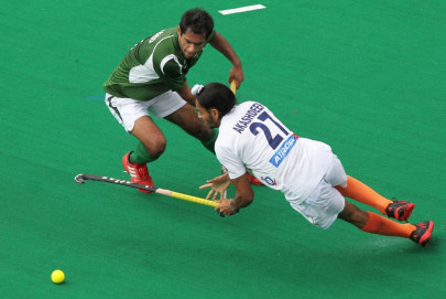 india hands pakistan third consecutive defeat in super series hockey tournament