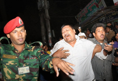 13 killed as bangladesh flyover collapses police