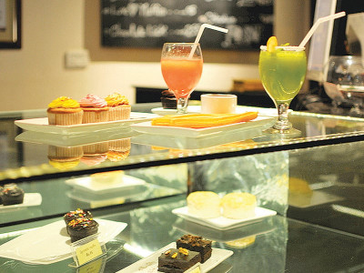 time to indulge in spanish churros time to indulge in spanish churros