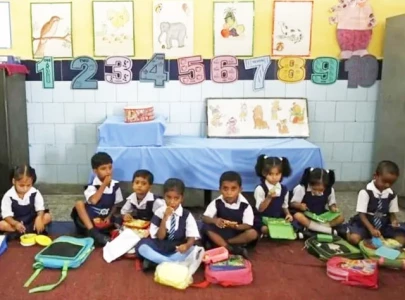 schools in delhi to use bells for water breaks