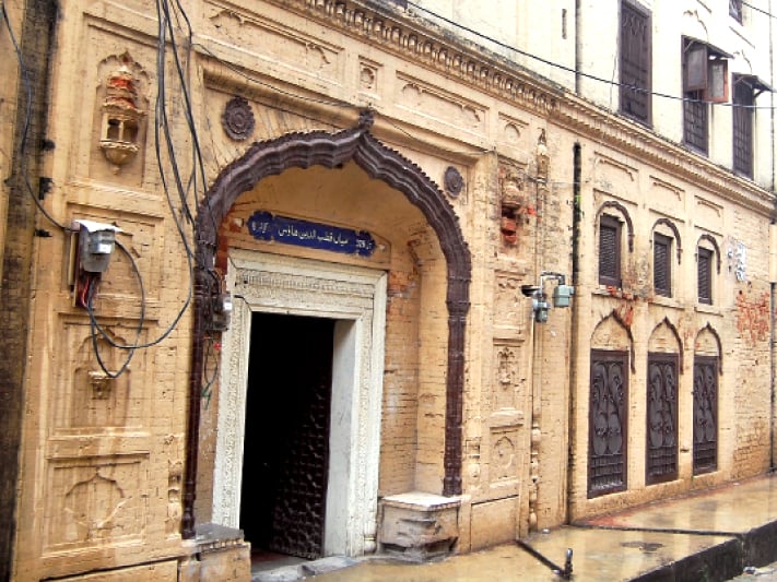 architectural heritage in pindi s serpentine streets remnants of a decaying legacy