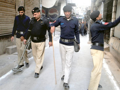 police working to protect witnesses