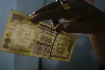 pakistan sending in high quality fake currency claims indian government