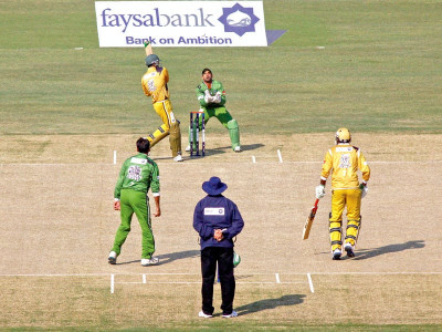 dolphins stallions register convincing wins